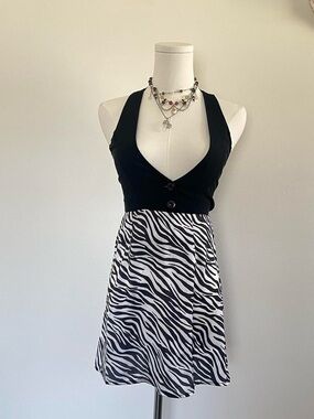 Peppermayo Black and White Mini Skirt size 2